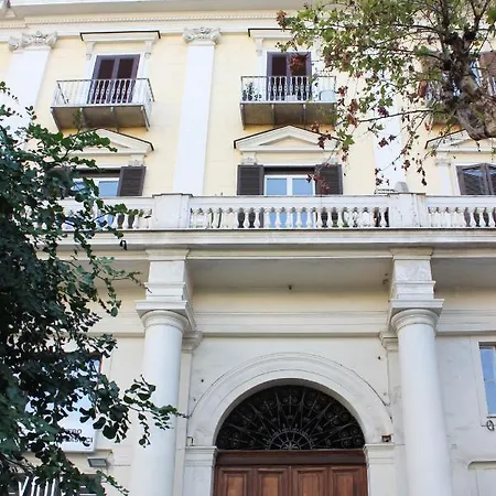 The Queen's Отель типа 