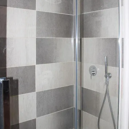 The Queen's Отель типа 